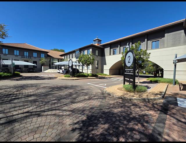 344M² OFFICE TO LET IN SANDTON CENTRAL